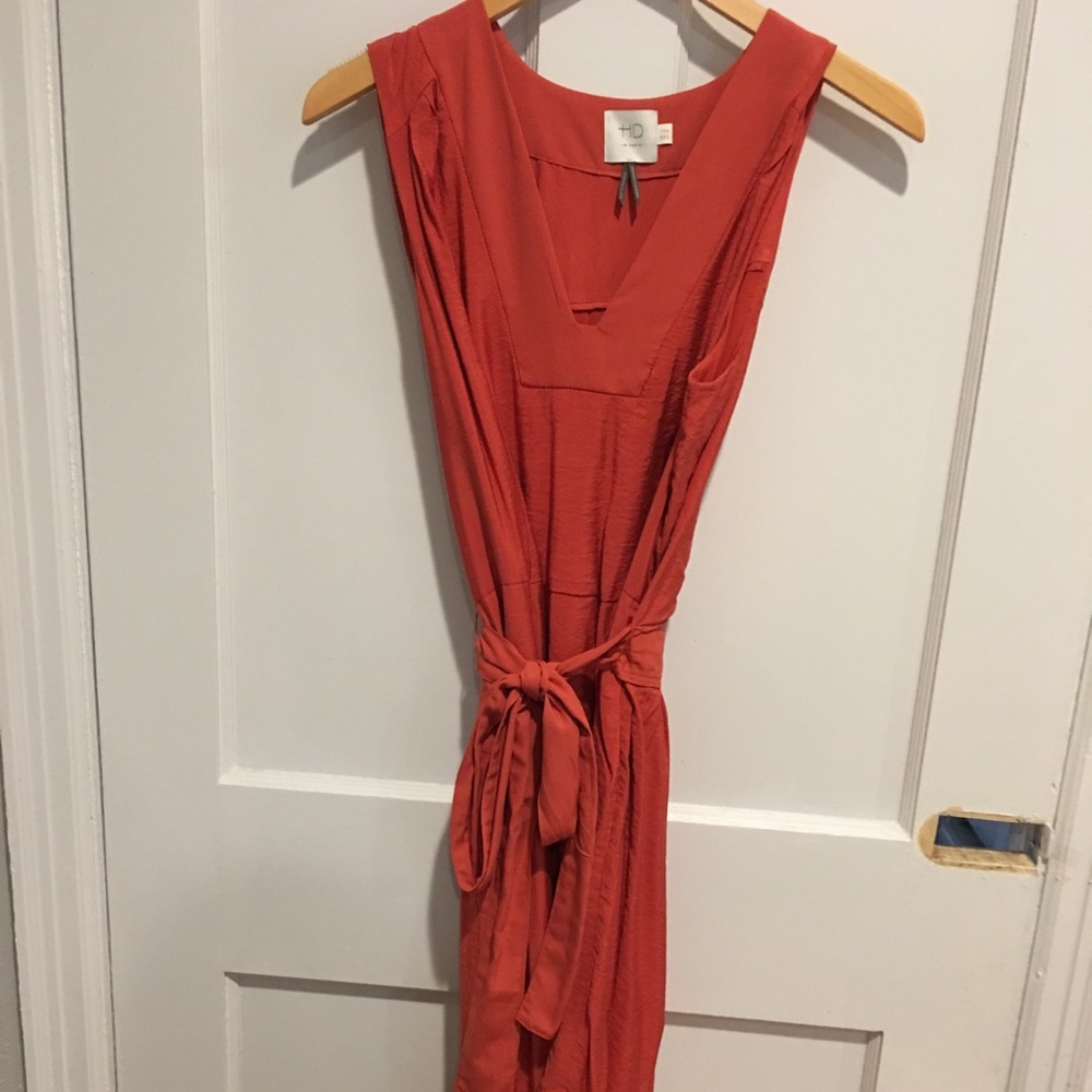 Coral Dress ties at waste